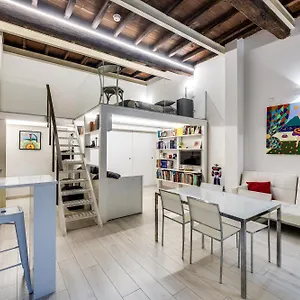  Appartement Historic Center Cozy Loft Italie